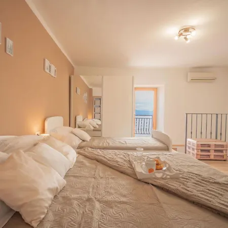 Ema-1 By Interhome Lovran