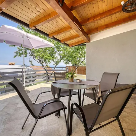 Apartman Ema-1 By Interhome