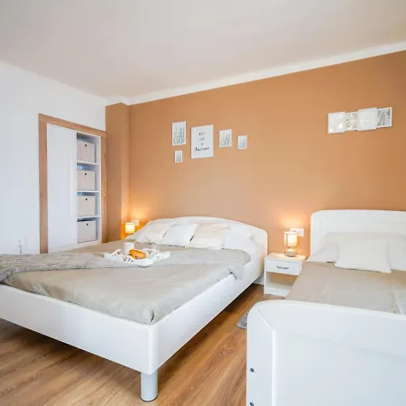 Appartamento Ema By Interhome